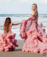 Load image into Gallery viewer, Aurora gown HIRE (Pink) Local pickup only

